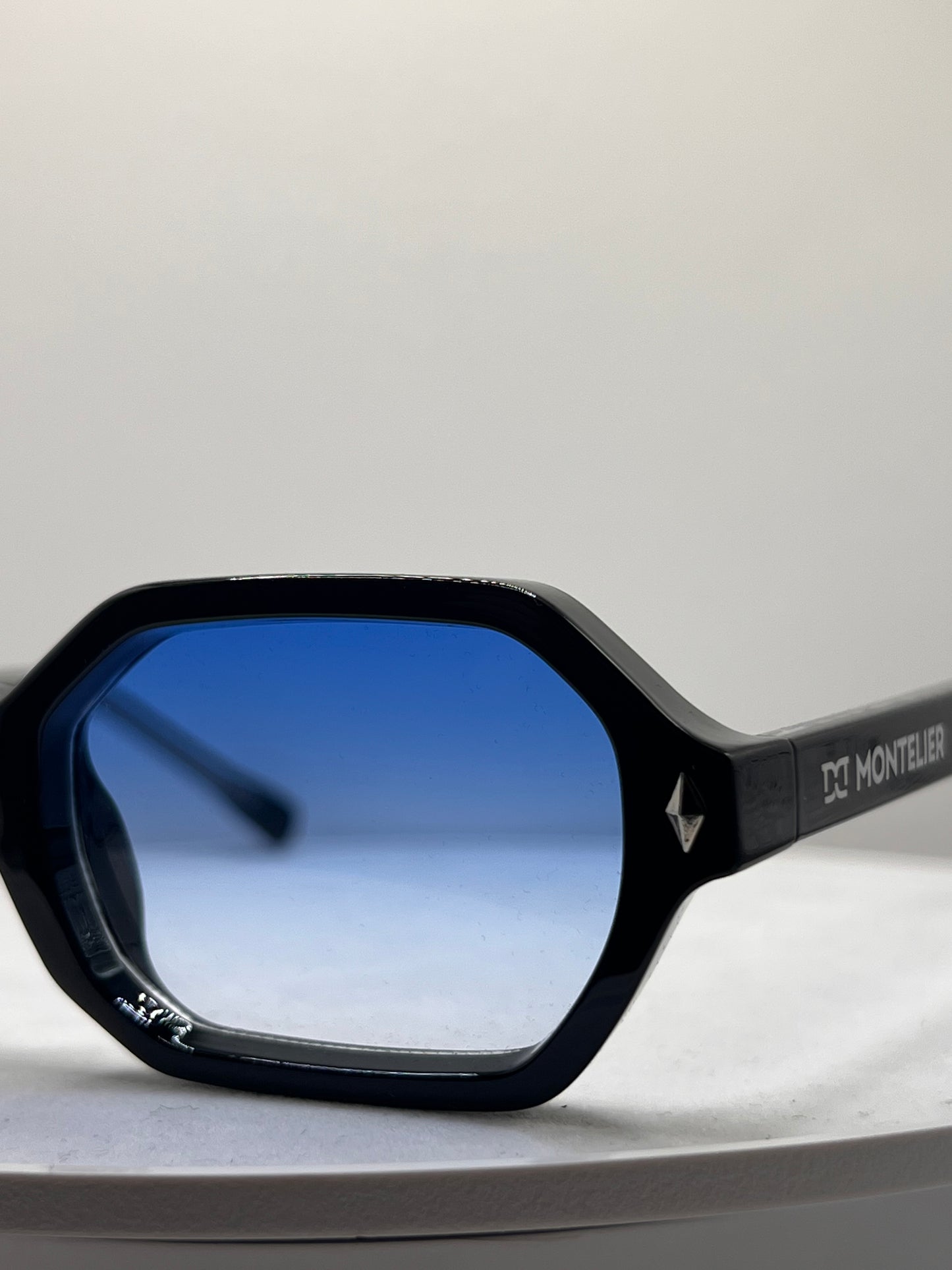 Montelier® LX20 VISIONARY COSMIC NEPTUNE
