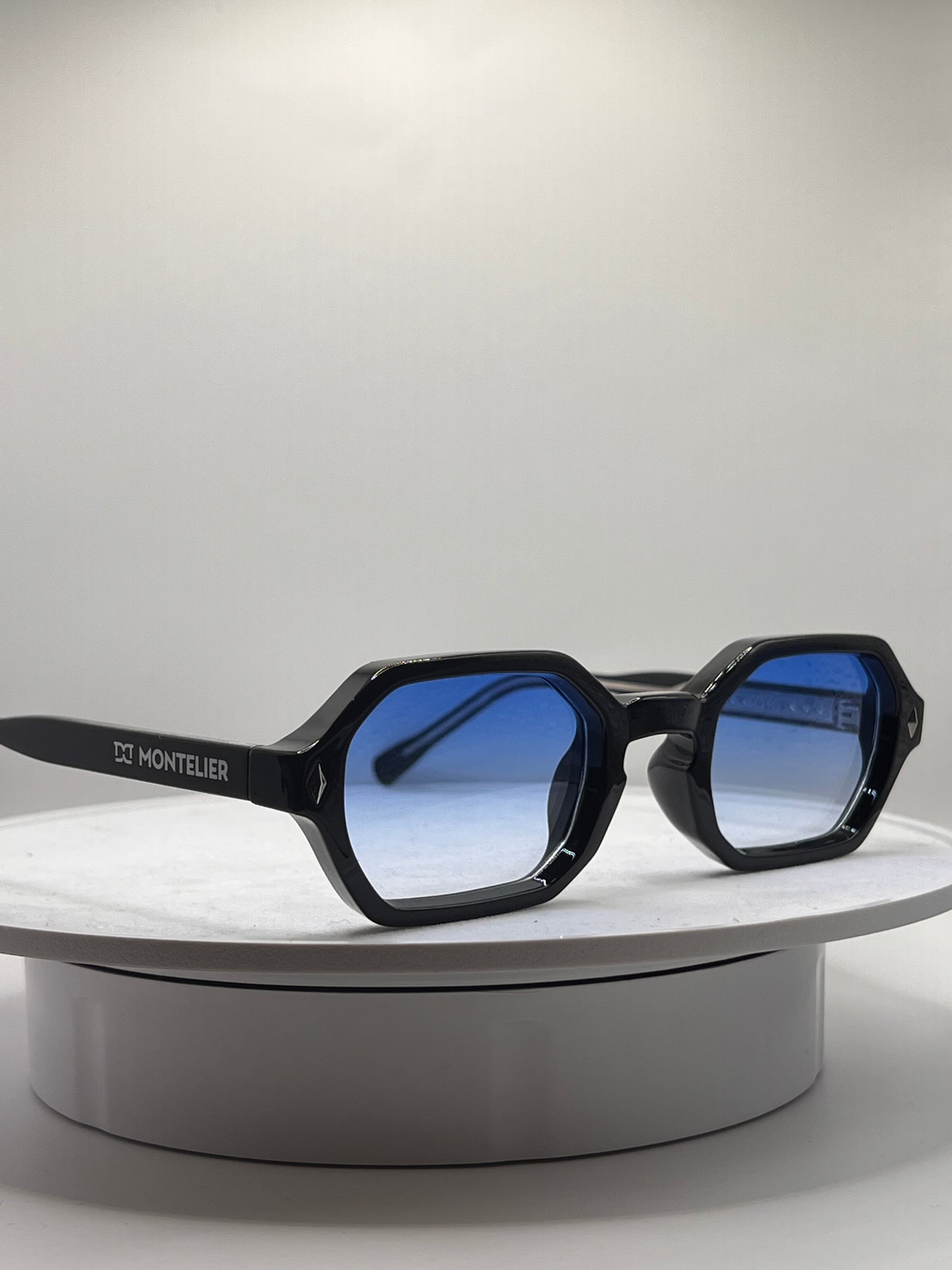 Montelier® LX20 VISIONARY COSMIC NEPTUNE