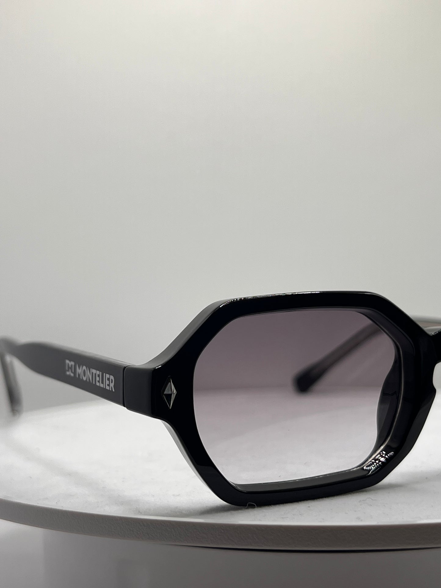 Montelier® LX20 VISIONARY GALACTIC ECLIPSE